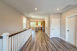 1 Conklin St, Farmingdale, NY 11735 - Photo 9