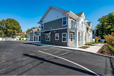 1 Conklin Street #201, Farmingdale, NY 11735 - Photo 27