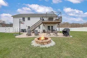 8 Dot Calm Dr, Otisville, NY 10963 - Photo 9