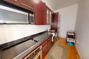 25 Leroy Pl, New Rochelle, NY 10805 - Photo 9