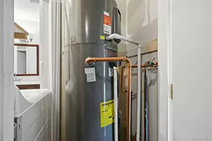 204 Belfast Ln, Ridge, NY 11961 - Photo 13