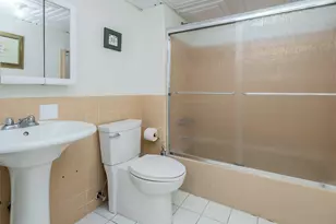 8 Laurel Way, Sea Cliff, NY 11579 - Photo 29