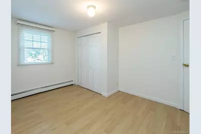 8 Laurel Way, Sea Cliff, NY 11579 - Photo 21