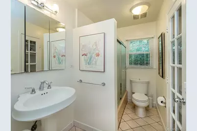 8 Laurel Way, Sea Cliff, NY 11579 - Photo 19