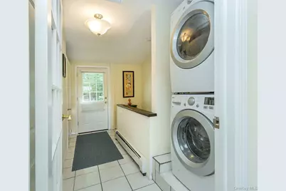 8 Laurel Way, Sea Cliff, NY 11579 - Photo 23