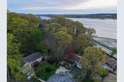 8 Laurel Way, Sea Cliff, NY 11579 - Photo 35