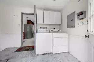 3 Split Rail Ln, East Setauket, NY 11733 - Photo 15