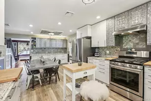 55 Buckberg Mountain Rd, Tomkins Cove, NY 10986 - Photo 3