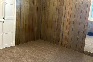 125 W Hoffman Ave, Lindenhurst, NY 11757 - Photo 9