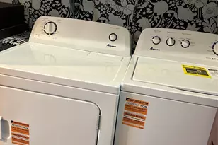 125 W Hoffman Ave, Lindenhurst, NY 11757 - Photo 5