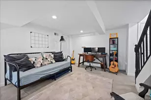 640 Hillside Ave, Mamaroneck, NY 10543 - Photo 21