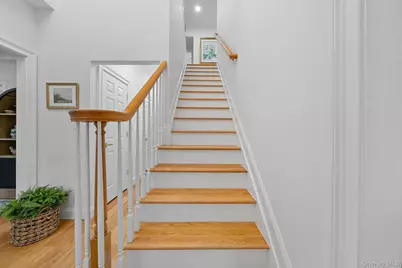 17 Nadworny Lane, Stony Brook, NY 11790 - Photo 15