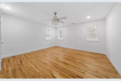 17 Nadworny Lane, Stony Brook, NY 11790 - Photo 17