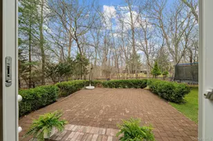 17 Nadworny Ln, Stony Brook, NY 11790 - Photo 31