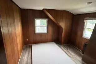 42 Hollyhock Rd, Levittown, NY 11756 - Photo 3