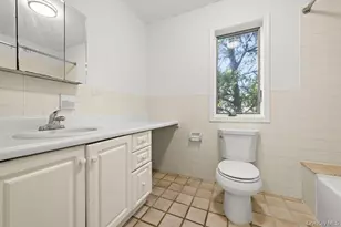 131 Pelhamdale Ave, Mount Vernon, NY 10553 - Photo 25