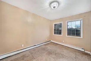 320 S Bayview Ave, Freeport, NY 11520 - Photo 35