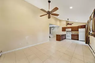 320 S Bayview Ave, Freeport, NY 11520 - Photo 29