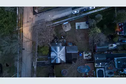 320 S Bayview Avenue, Freeport, NY 11520 - Photo 45