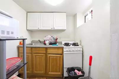 793 N Oak Drive, Bronx, NY 10467 - Photo 23