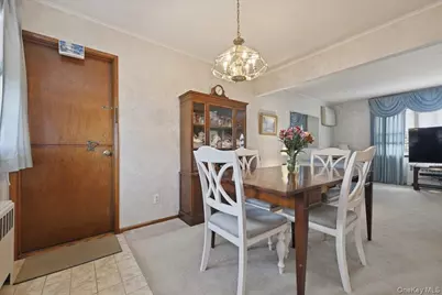 46 Bedford Avenue, Massapequa, NY 11758 - Photo 7