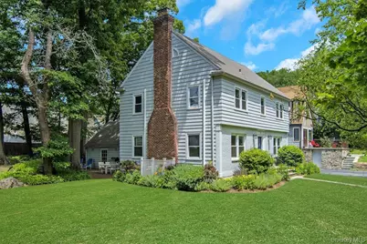 91 Vaughn Avenue, New Rochelle, NY 10801 - Photo 3