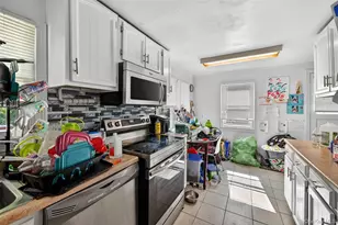 20 Hilltop Dr, New Windsor, NY 12553 - Photo 5