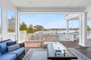 176 Beach Ln, Westhampton Beach, NY 11978 - Photo 23