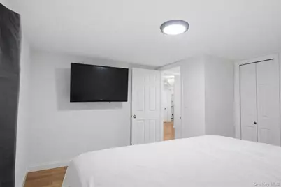 128 Parkway N, Yonkers, NY 10704 - Photo 39