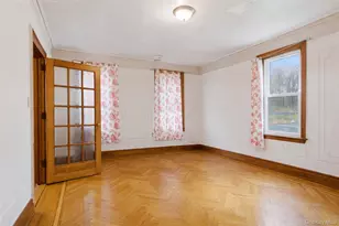 128 Parkway N, Yonkers, NY 10704 - Photo 7