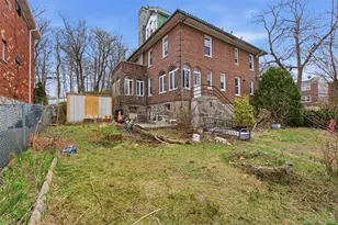 128 Parkway N, Yonkers, NY 10704 - Photo 45