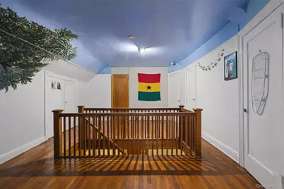 128 Parkway N, Yonkers, NY 10704 - Photo 29