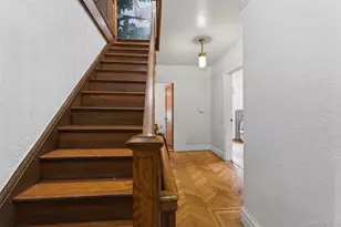 128 Parkway N, Yonkers, NY 10704 - Photo 27