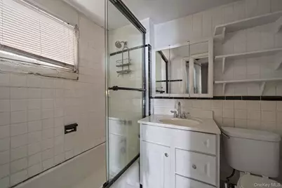 185 Woodworth Avenue, Yonkers, NY 10701 - Photo 25