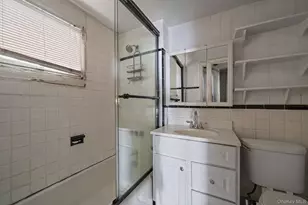 185 Woodworth Ave, Yonkers, NY 10701 - Photo 25