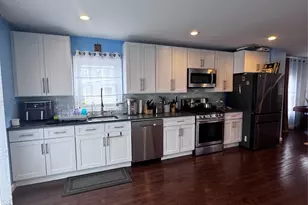 45 Kildare Rd, Island Park, NY 11558 - Photo 5