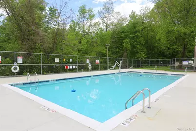 2 Woods End Circle #E, Peekskill, NY 10566 - Photo 17