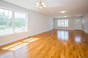 24 Clement St, Yonkers, NY 10710 - Photo 7