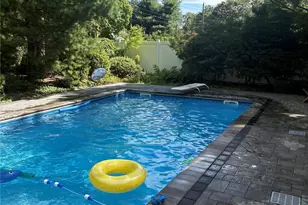 11 Shadetree Ln, Stony Brook, NY 11790 - Photo 19