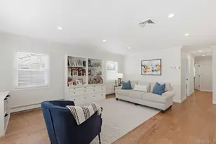 11 Shadetree Ln, Stony Brook, NY 11790 - Photo 5