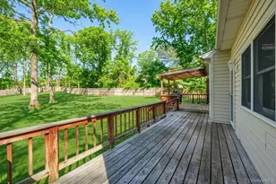 34 Giant Oak Rd, Ridge, NY 11961 - Photo 13