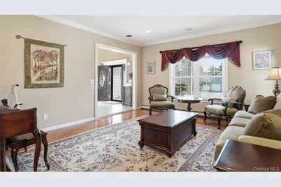 5 Clemens Court, East Setauket, NY 11733 - Photo 5