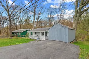 410 Nelson Rd, Monroe, NY 10925 - Photo 3