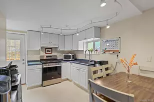 410 Nelson Rd, Monroe, NY 10925 - Photo 11
