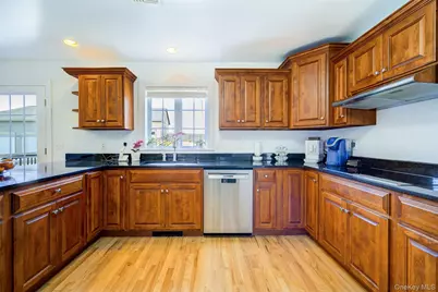 24 Dunthorne Drive, Bloomingburg, NY 12721 - Photo 19