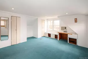 230 S King St, Elmont, NY 11003 - Photo 15