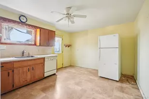 250 Westside Ave, Haverstraw, NY 10927 - Photo 9