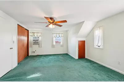 250 Westside Avenue, Haverstraw, NY 10927 - Photo 17