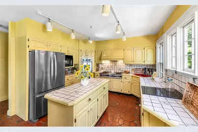 265 N Broadway, Nyack, NY 10960 - Photo 19