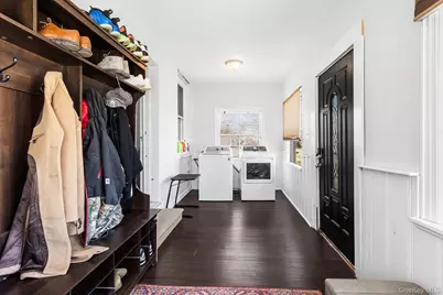 1517 10th Street, West Babylon, NY 11704 - Photo 5